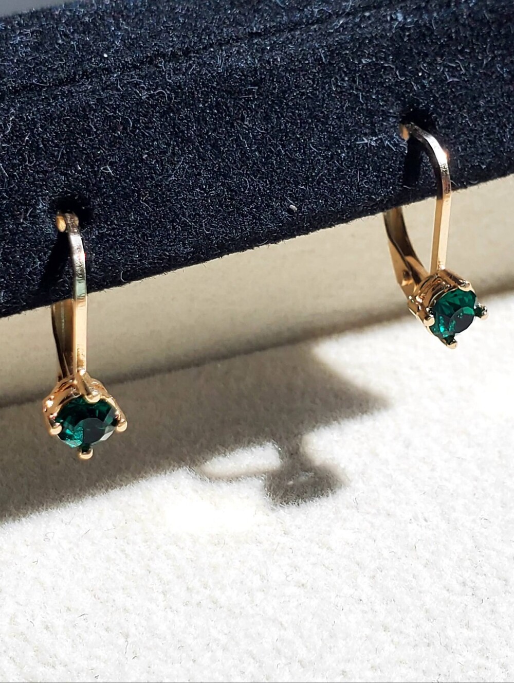 10K Solid Gold KMS Green Stone Leverback Earrings • 1.32g